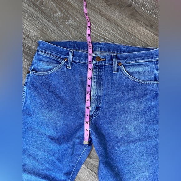 Wrangler Classic Blue Men's Cut Off Jeans sz 33 - Picture 8 of 9